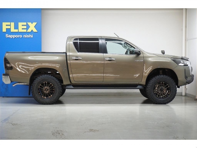 Toyota Hilux 10