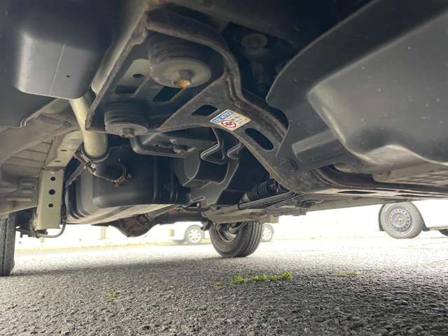 Suzuki Every 12