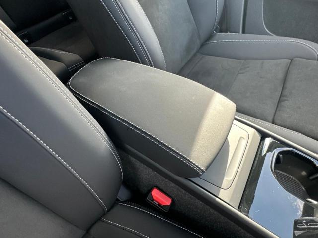 Volvo XC40リチャージ 12