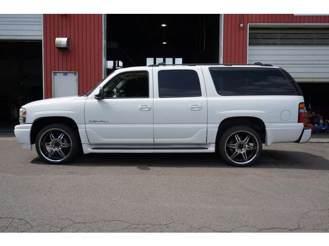 GMC ユーコン 8