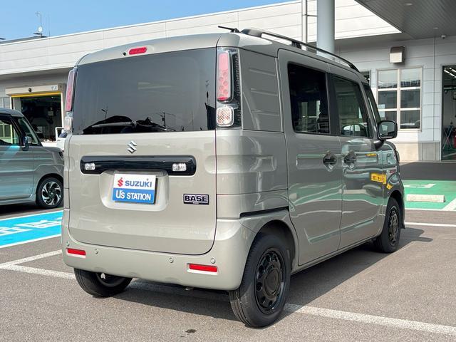 Suzuki Spacia Base 4