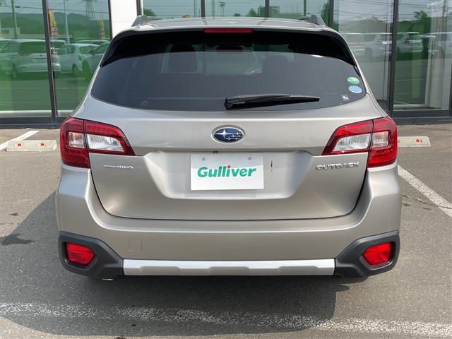 Subaru Legacy Outback 7