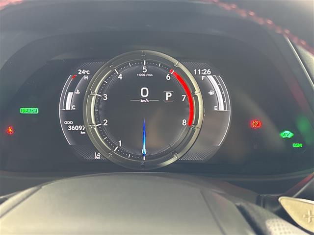 Lexus UX 10