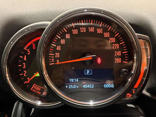 MINI Crossover 12