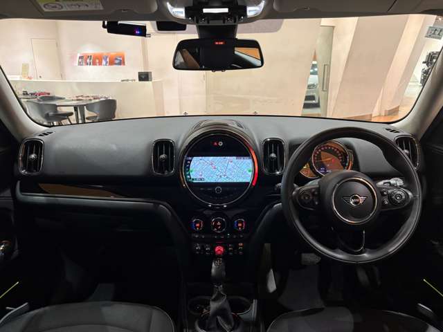 MINI Crossover 6