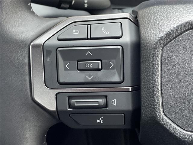 Toyota Hilux 7