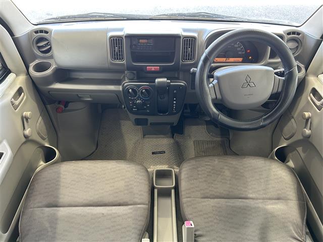 Mitsubishi Minicab Van 5