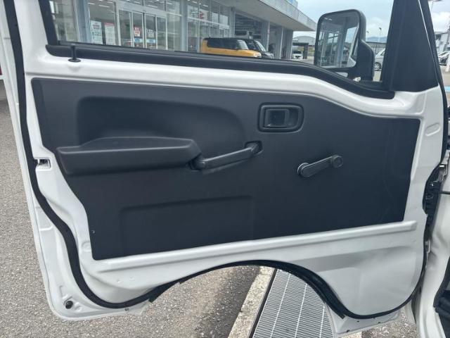 Toyota Pixis Truck 9