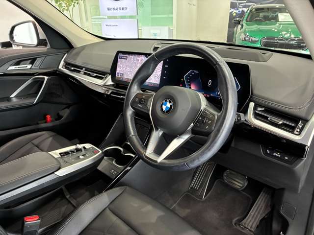 BMW X1 8