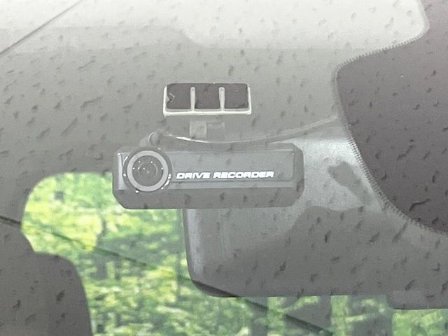 Nissan Serena 6