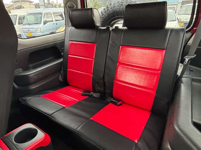 Suzuki Jimny 10