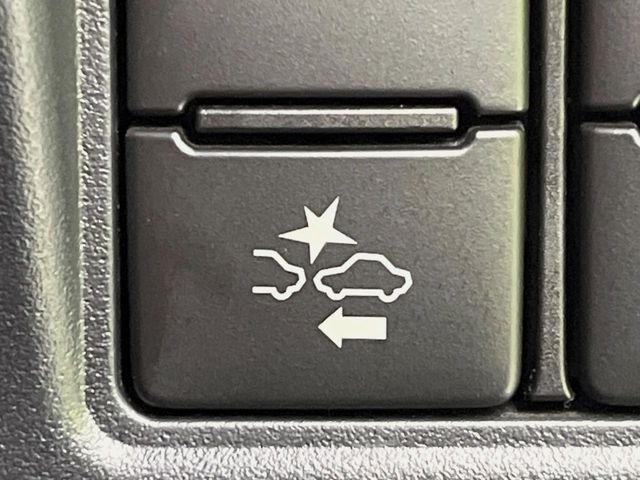 Toyota Voxy 7