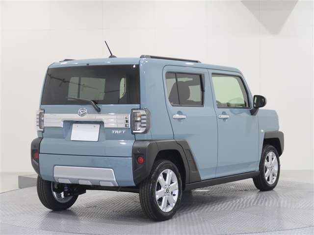 Daihatsu Taft 4