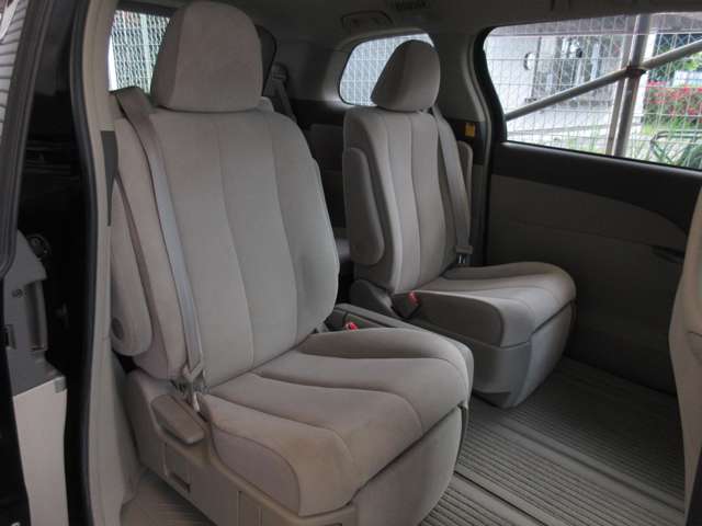 Toyota Estima 10