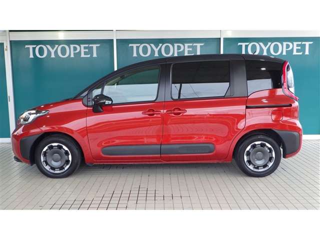 Toyota Sienta 3