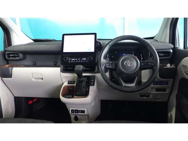 Toyota Sienta 7