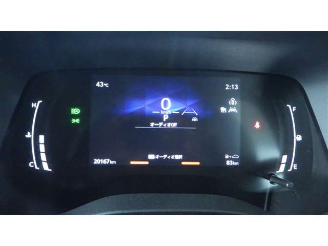 Toyota Sienta 9