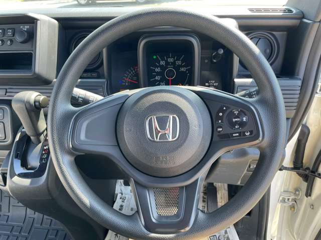 Honda N-VAN 12