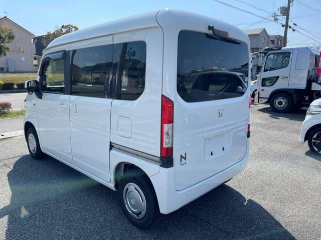 Honda N-VAN 8