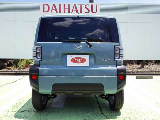 Daihatsu Taft 4