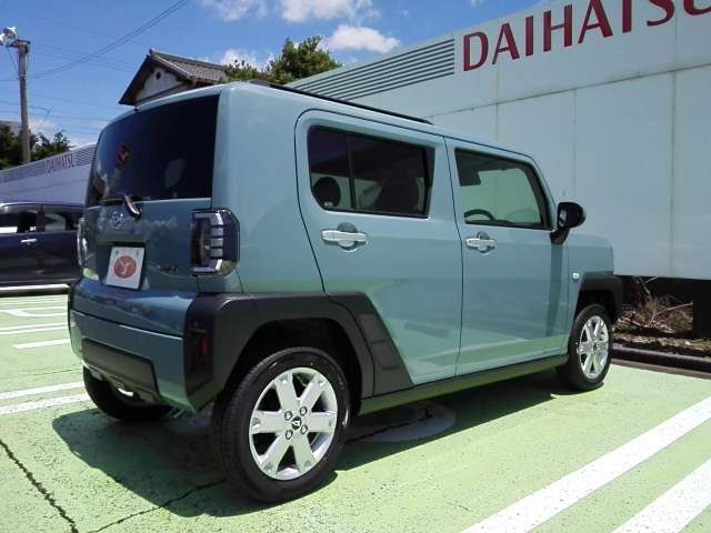 Daihatsu Taft 8