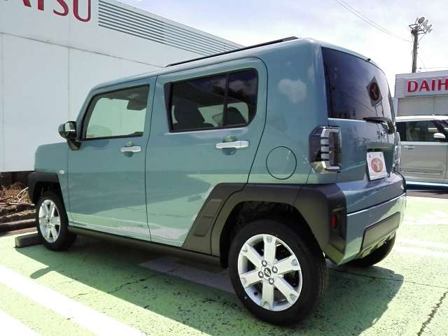 Daihatsu Taft 9