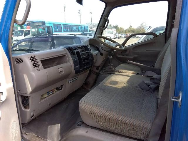 Toyota Toyoace 3