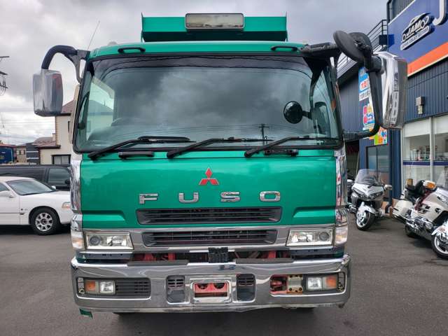 Mitsubishi Fuso Super Great 5