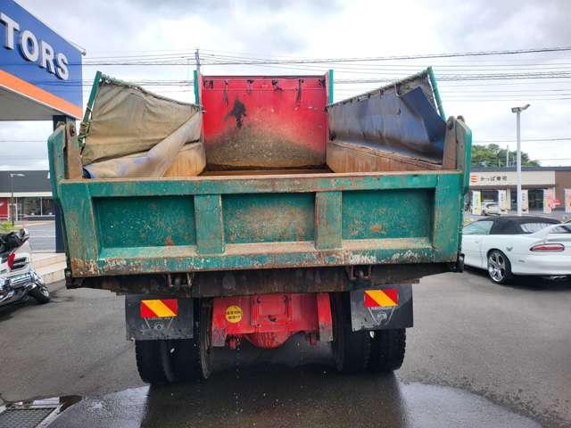 Mitsubishi Fuso Super Great 8