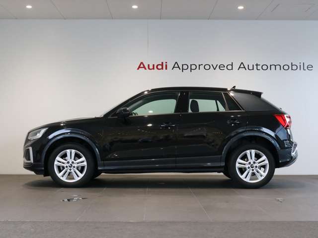 Audi Q2 3