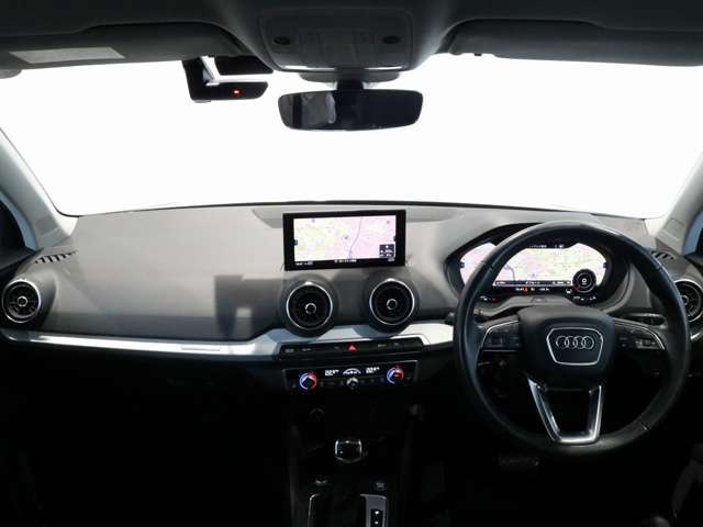 Audi Q2 7