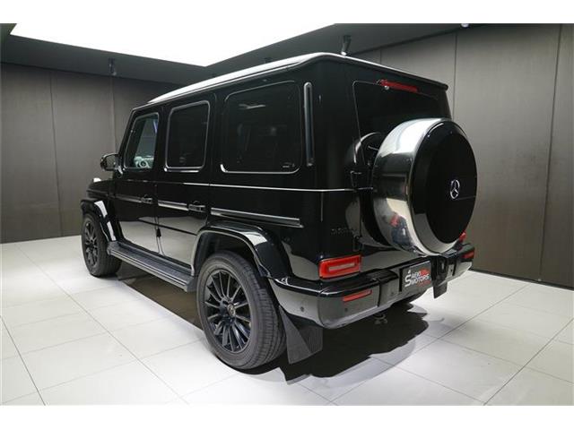 Mercedes-Benz G-Class 2