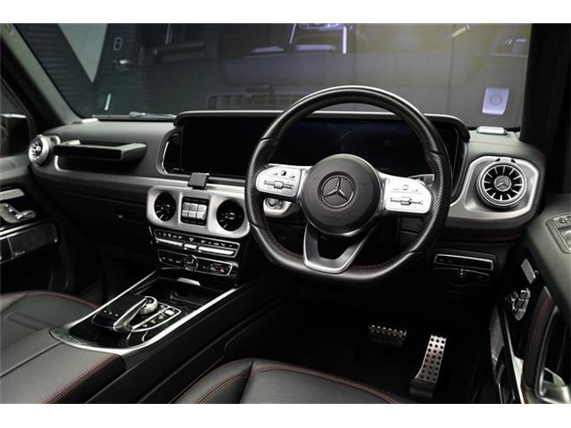 Mercedes-Benz G-Class 9
