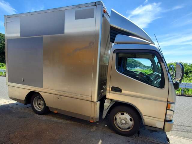 Mitsubishi Fuso Canter 5