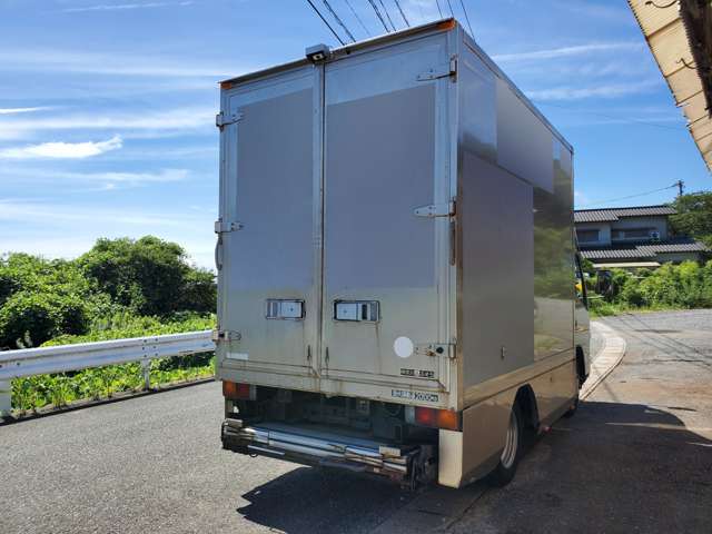 Mitsubishi Fuso Canter 8