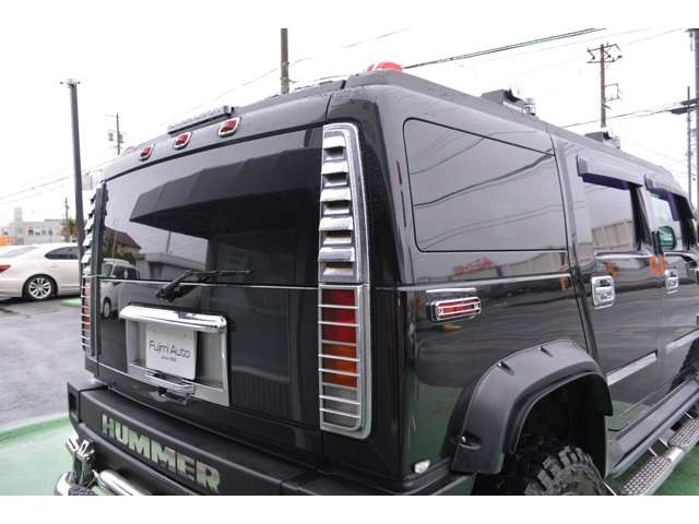 Hummer H2 12