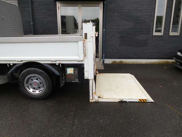 Mitsubishi Fuso Canter Guts 10