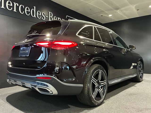 Mercedes-Benz GLC 10