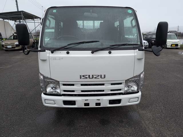 Isuzu Elf 10