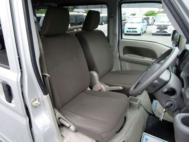 Nissan NV100 Clipper 9