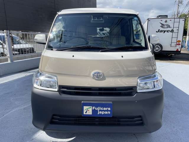 Toyota Town Ace Van 12
