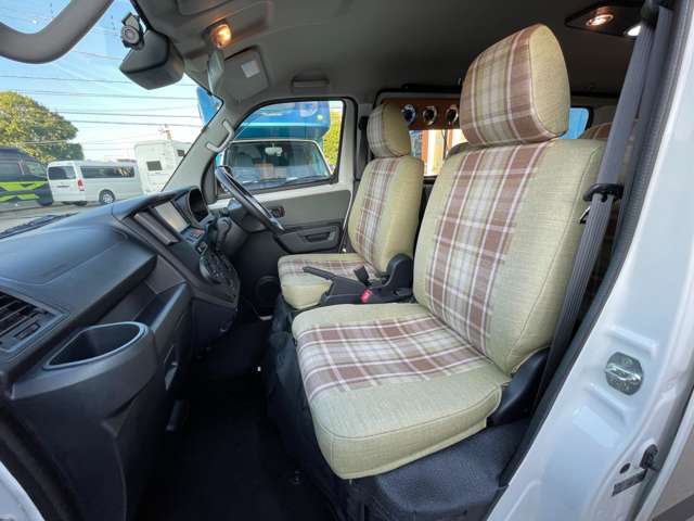 Toyota Town Ace Van 10