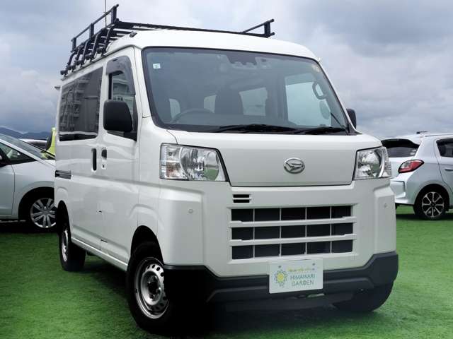 Daihatsu Hijet Cargo 13