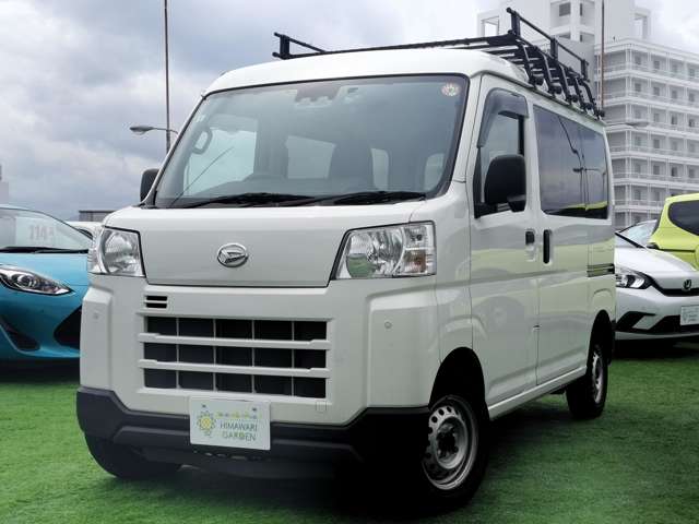 Daihatsu Hijet Cargo 11