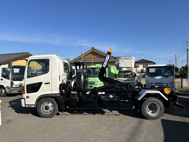 Hino Ranger 8