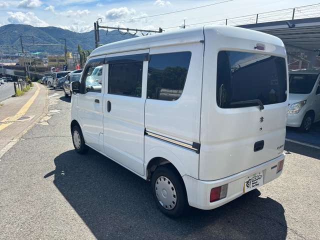 Suzuki Every 9