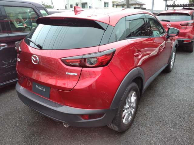 Mazda CX-3 4