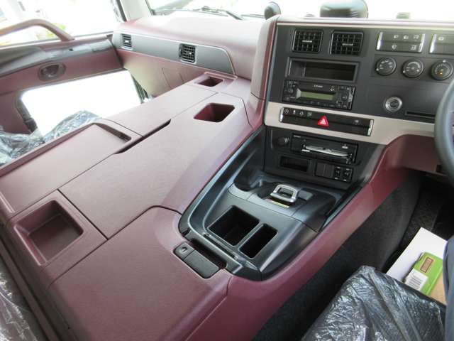 Mitsubishi Fuso Super Great 12