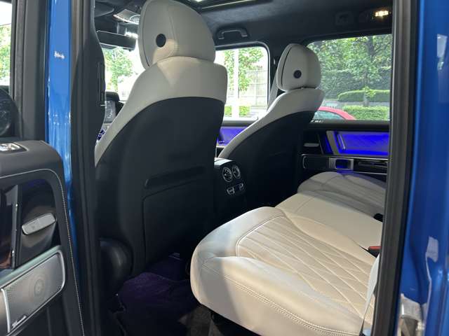 Mercedes-Benz G-Class 11