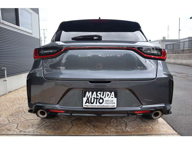 Lexus LBX 6